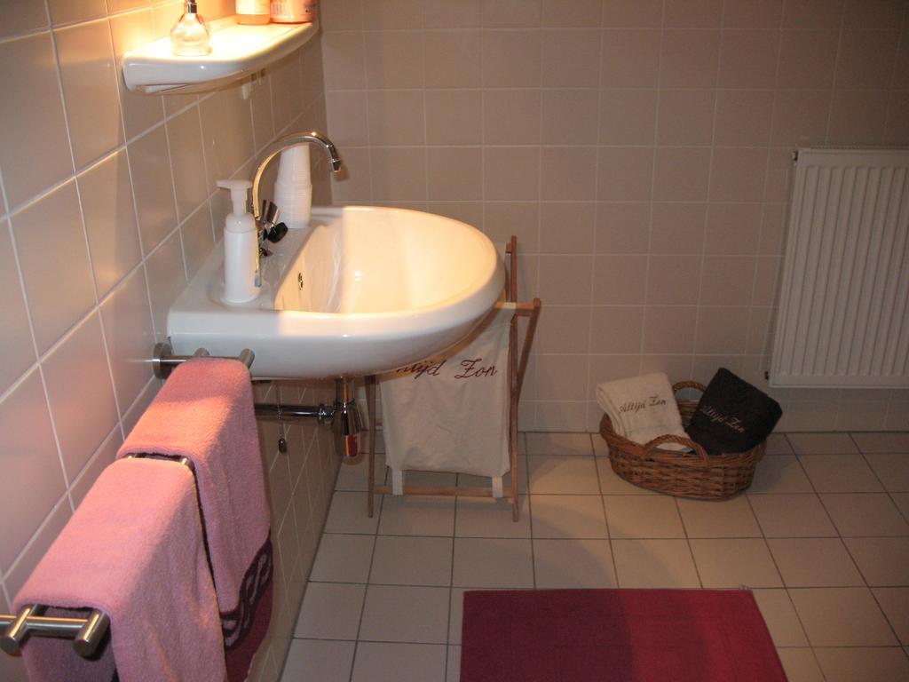 Altijd Zon Bed and Breakfast Oss Kamer foto